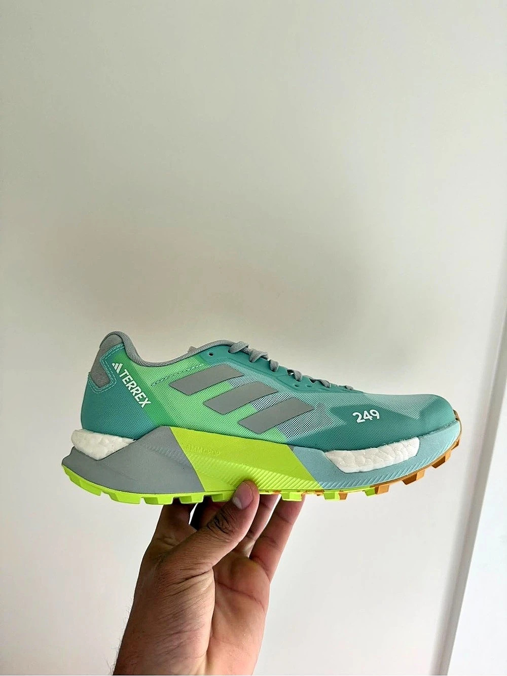 NWT adidas Terrex Agravic Athletic Shoes US 7